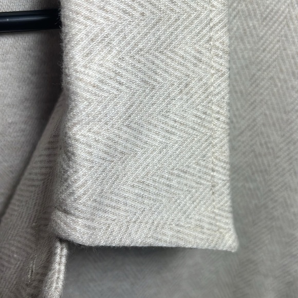 Lands End Herringbone shirt jacket - Picture 12 of 12